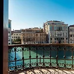 Ca Del Duca Historical Palace Grand Canal