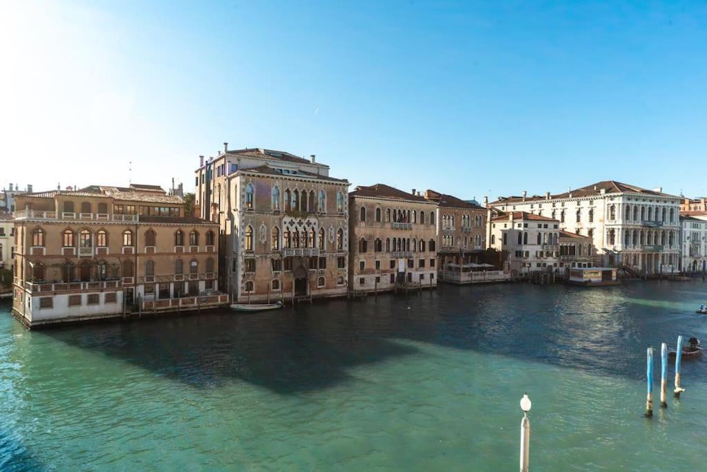 Ca Del Duca Historical Palace Grand Canal * Venice